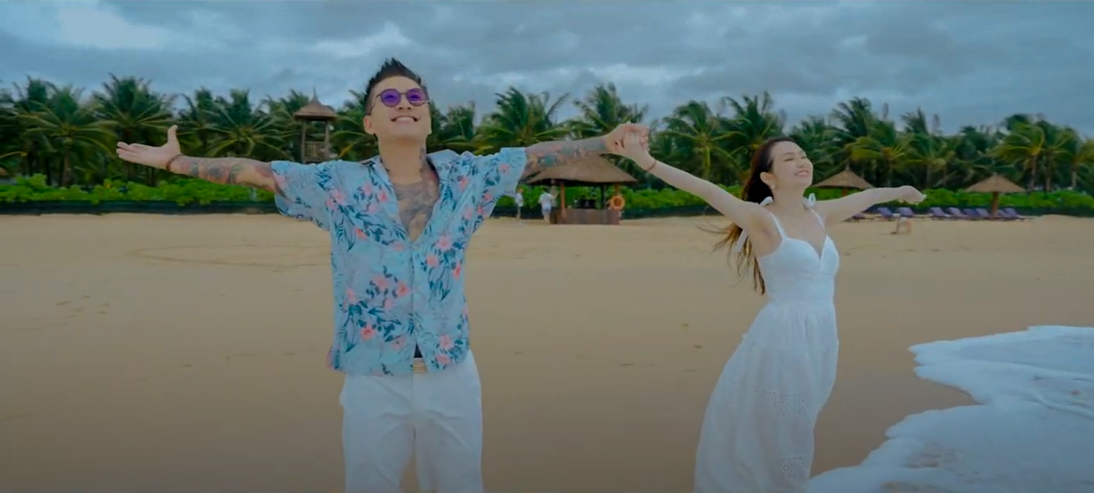 Một cảnh trong MV mới của Tuấn Hưng.