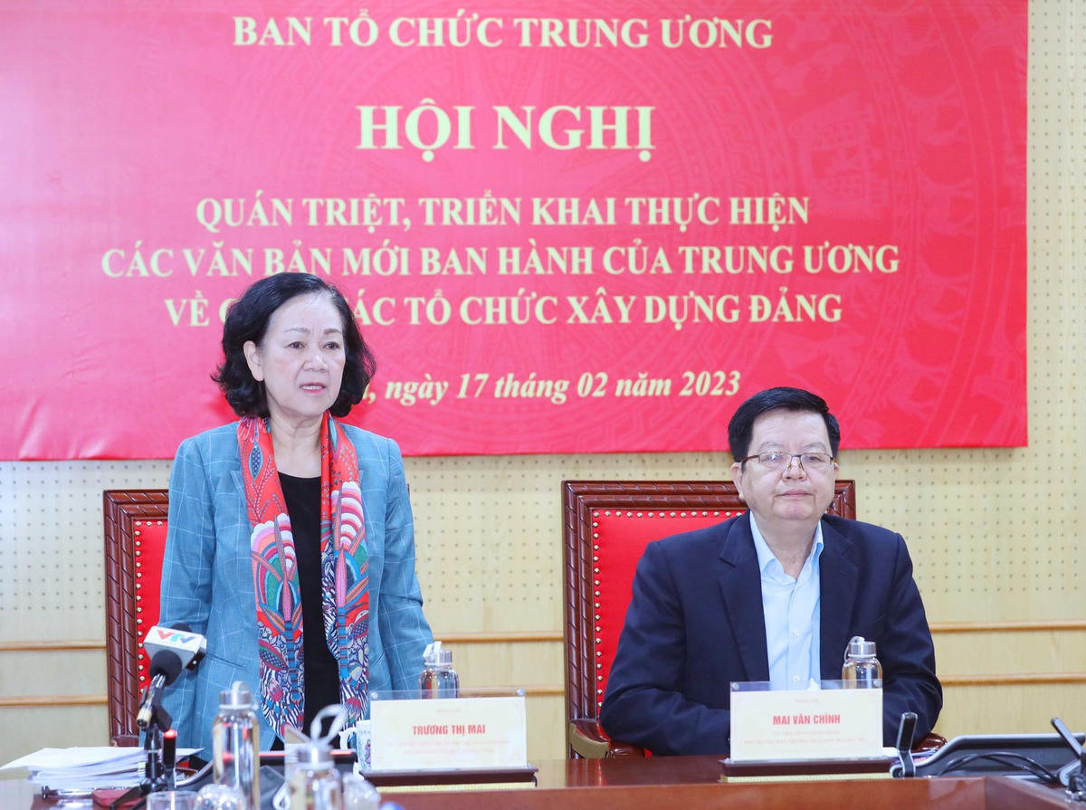 Thường trực Ban Bí thư, Trưởng ban Tổ chức Trung ương Trương Thị Mai phát biểu chỉ đạo tại hội nghị quán triệt, triển khai các văn bản mới về công tác tổ chức xây dựng Đảng.