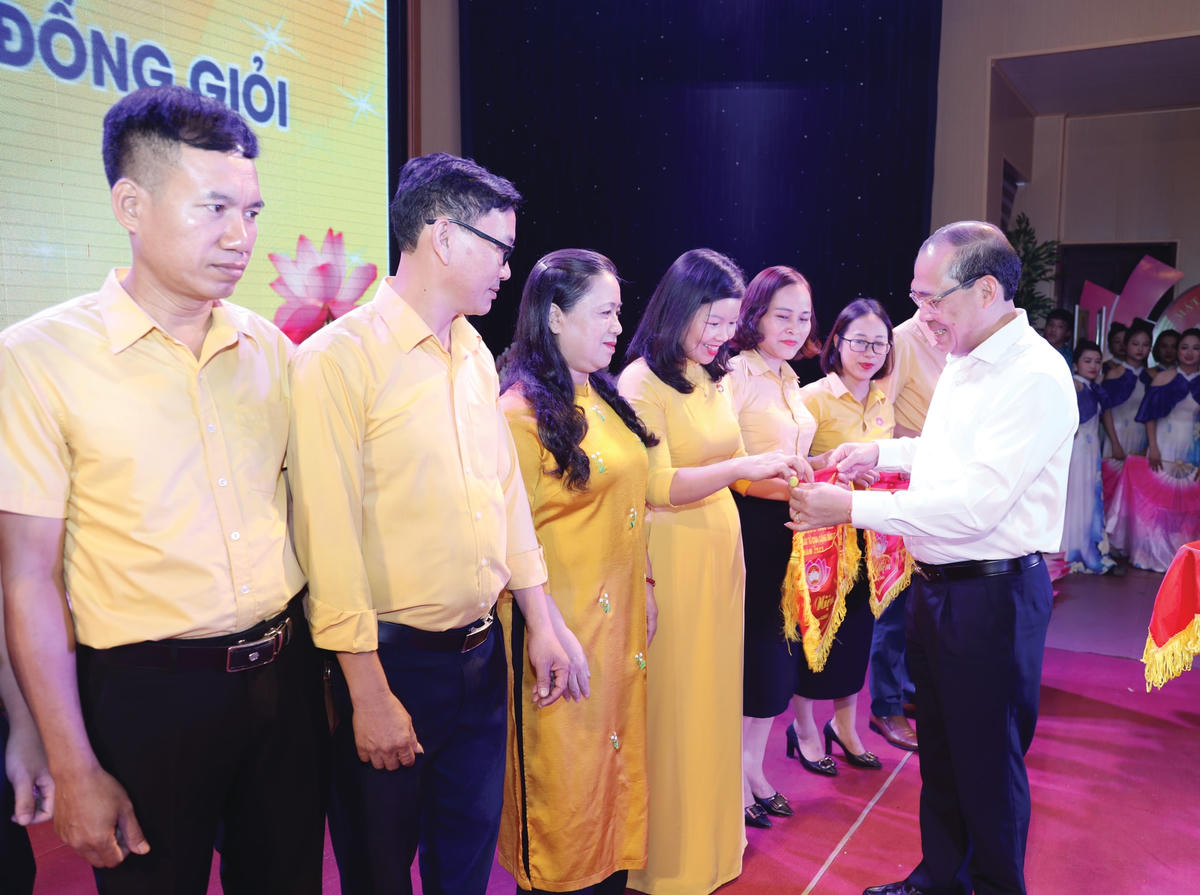 Hơn 500 'diễn viên' tham gia Hội thi 'Ban giám sát đầu tư của cộng đồng giỏi'