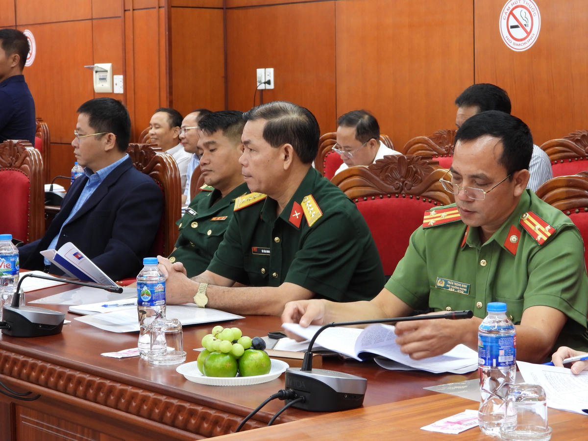 Lãnh đạo lực lượng vũ trang tỉnh Đắk  Lắk.