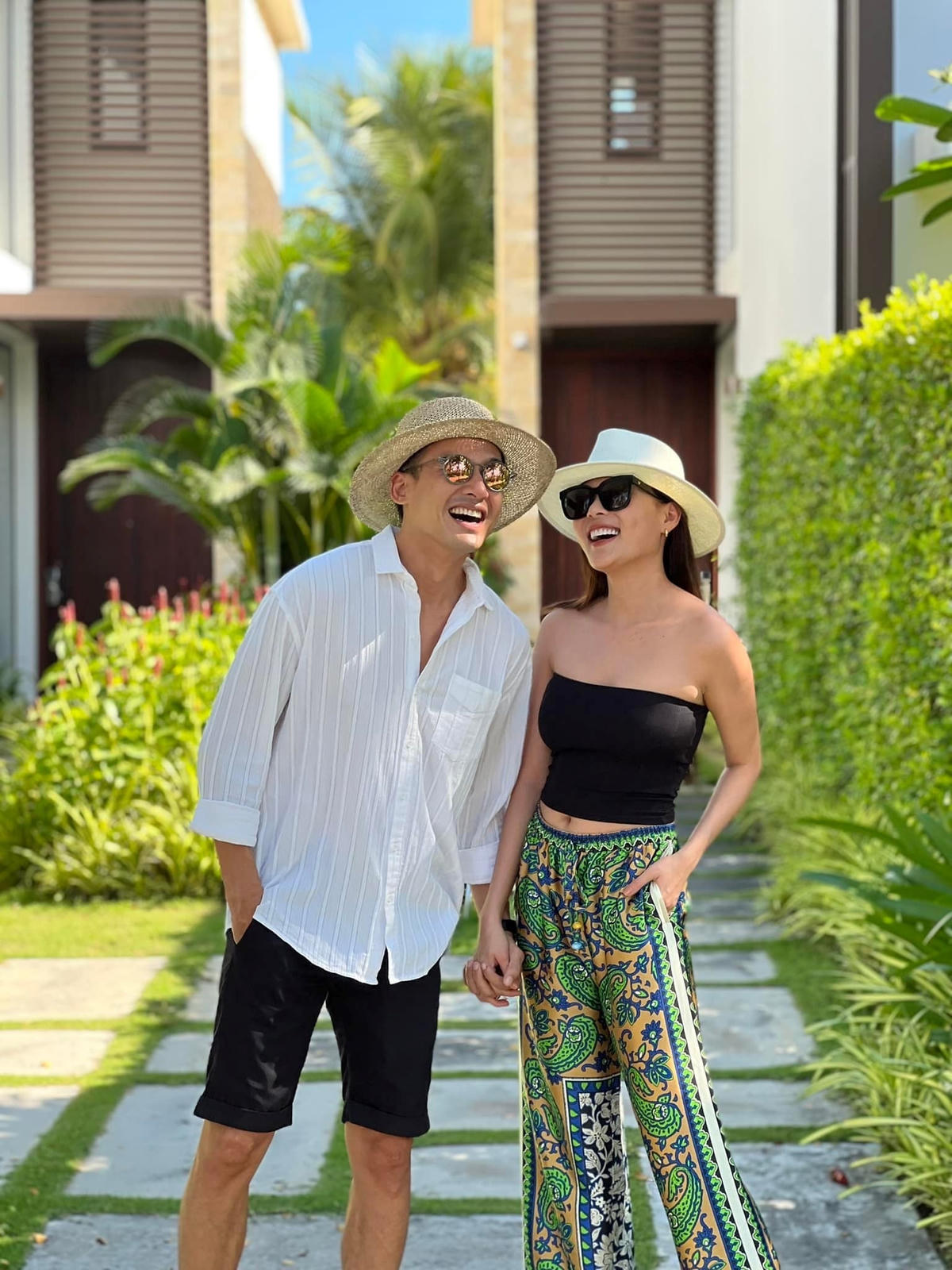 Lương Thế Thanh và Thúy Diễm là một trong những cặp đôi có hôn nhân viên mãn nhất showbiz Việt.