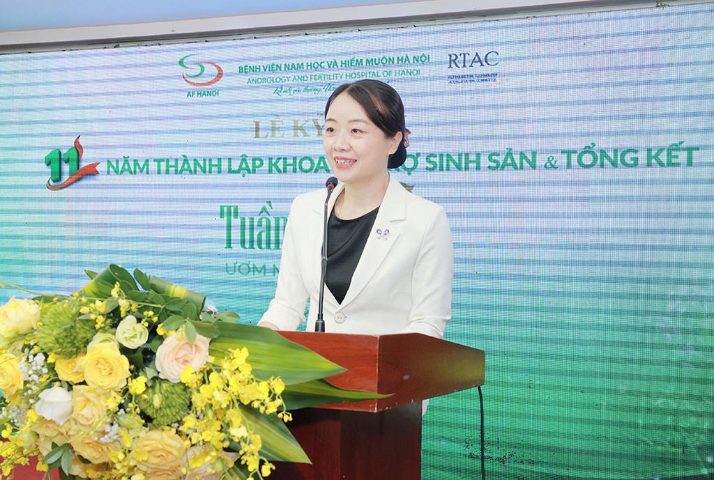 ThS.BS Lê Thị Thu Hiền chia sẻ, 11 năm qua các bác sĩ của Bệnh viện luôn trăn trở, tìm tòi và nỗ lực không ngừng trong công việc nối dài thêm những yêu thương.