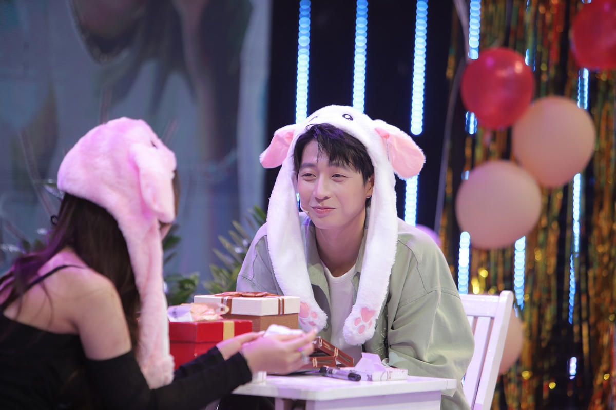 Lê Đức trải lòng trước Fangirl có đôi mắt biết cười