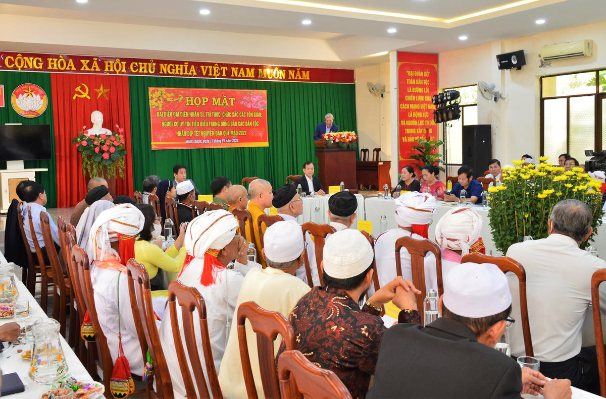 Quang cảnh hội nghị