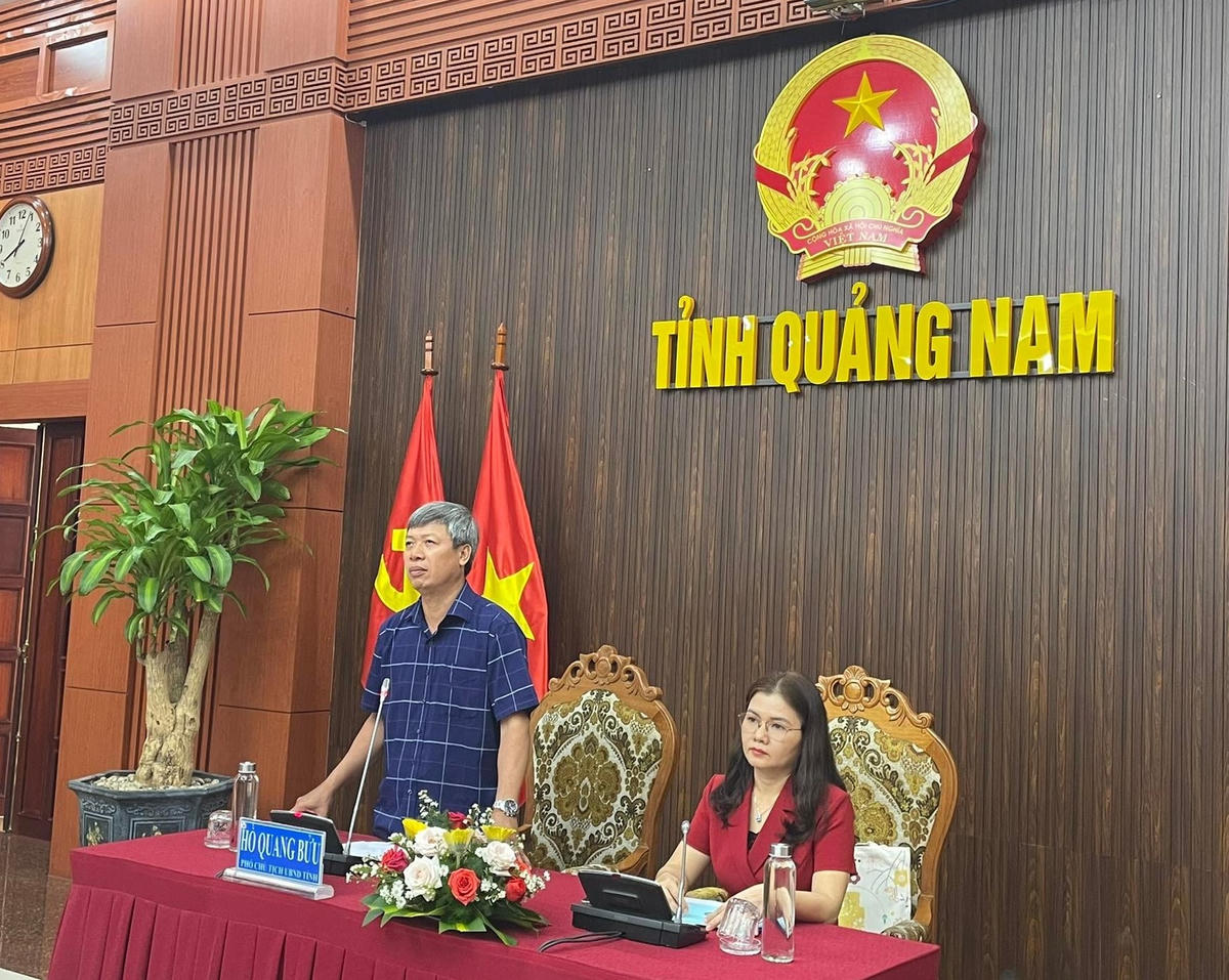 Ông Hồ Quang Bửu, Phó Chủ tịch UBND tỉnh Quảng Nam phát biểu. 