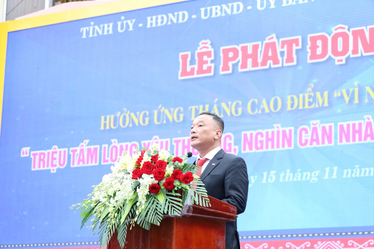 Ông Y Giang Gry Niê Knơng, Chủ tịch Ủy ban Mặt trận Tổ quốc Việt Nam tỉnh phát biểu khai mạc.