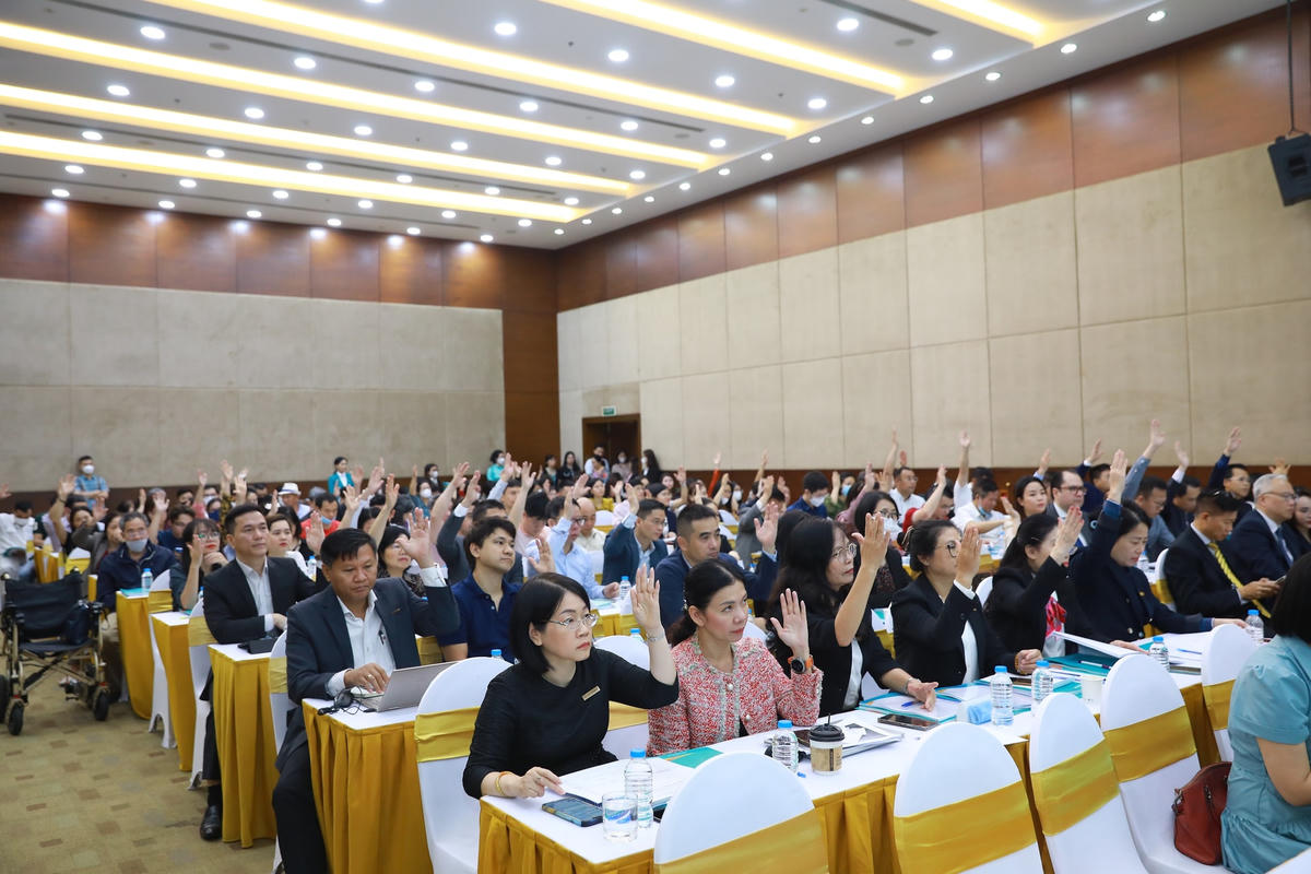 ABBANK ra mắt Hội đồng Quản trị nhiệm kỳ mới, quyết liệt với mục tiêu tăng trưởng