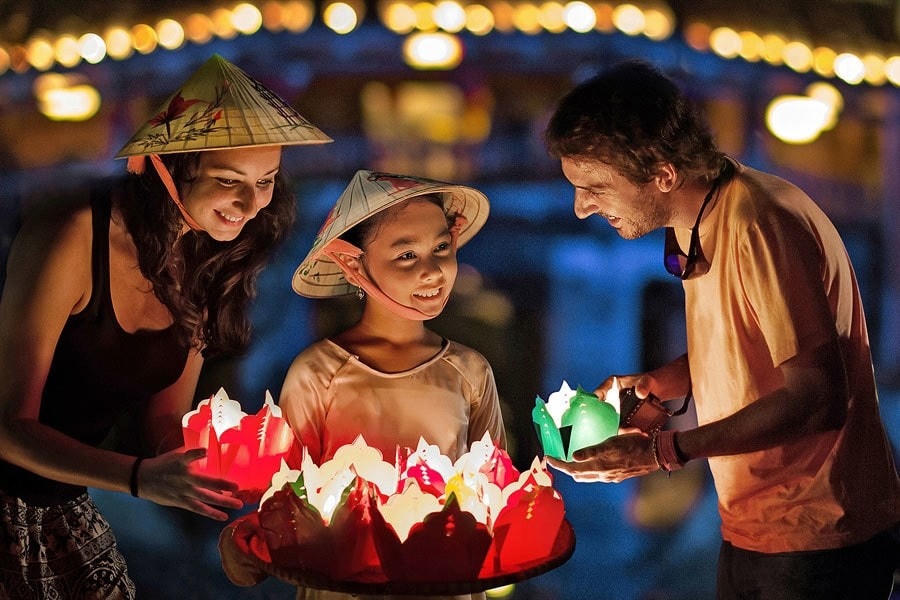 Hình ảnh về đất nước, con người Việt Nam được quảng bá giúp nhân dân thế giới hiểu và yêu mến Việt Nam.