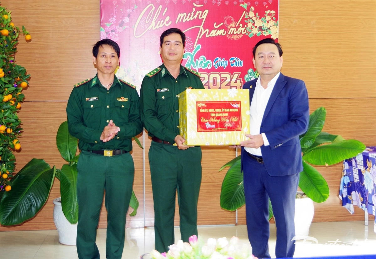W_chuc-tet-1.jpg