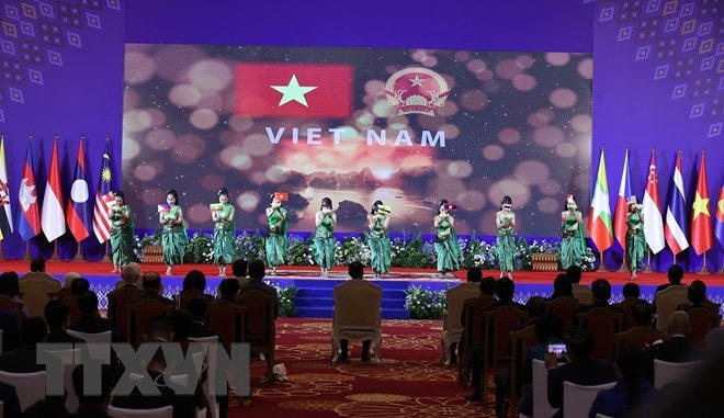 Lễ khai mạc Hội nghị cấp cao ASEAN lần thứ 40 và 41. (Ảnh: Dương Giang/TTXVN).