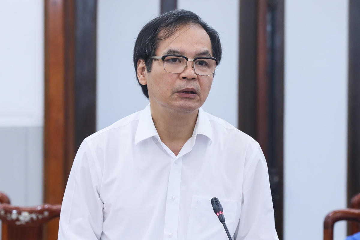 Ông Tô Hoài Nam, Phó Chủ tịch - Tổng Thư ký Hiệp hội Doanh nghiệp nhỏ và vừa Việt Nam phát biểu tại Hội nghị.
