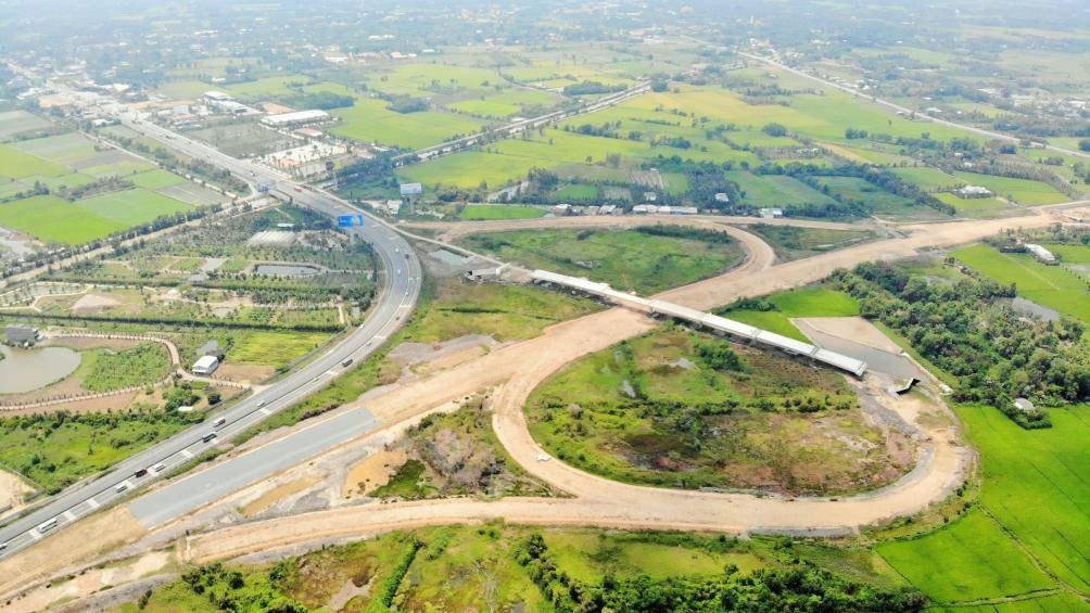 Bộ GTVT yêu cầu Ban Quản lý dự án Mỹ Thuận đẩy nhanh tiến độ thông xe cao tốc Mỹ Thuận - Cần Thơ trước ngày 30/4/2023. Ảnh minh họa.