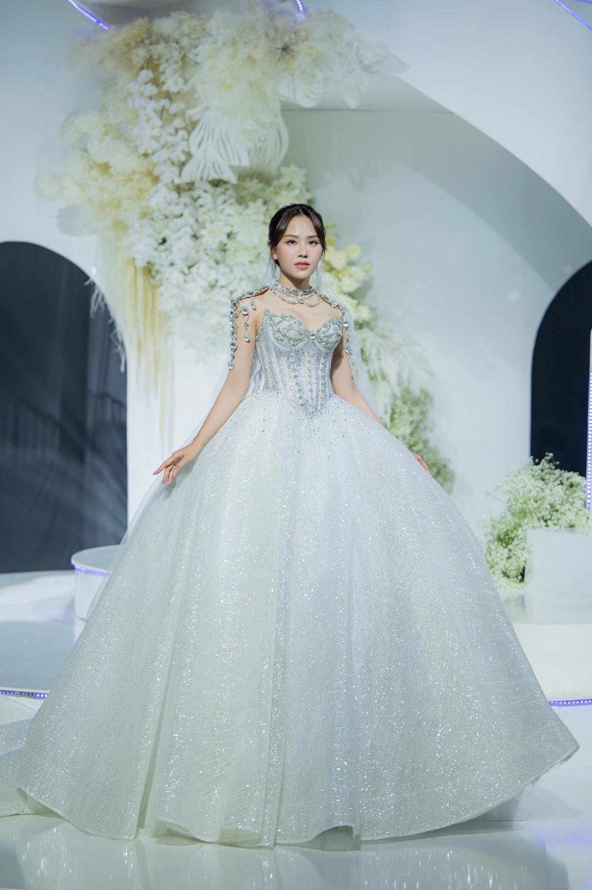 Nhan sắc ngọt ngào của Mai Phương. 