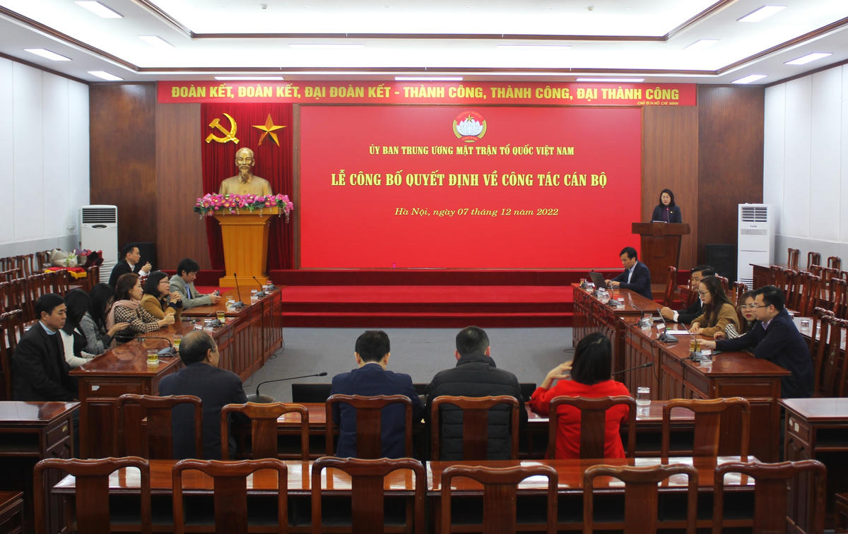 Quang cảnh buổi lễ.