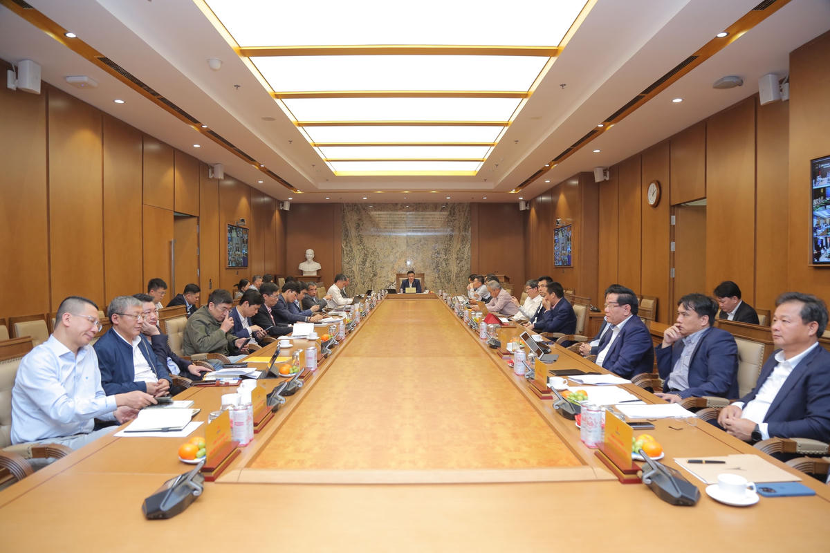 Toàn cảnh buổi giao ban.