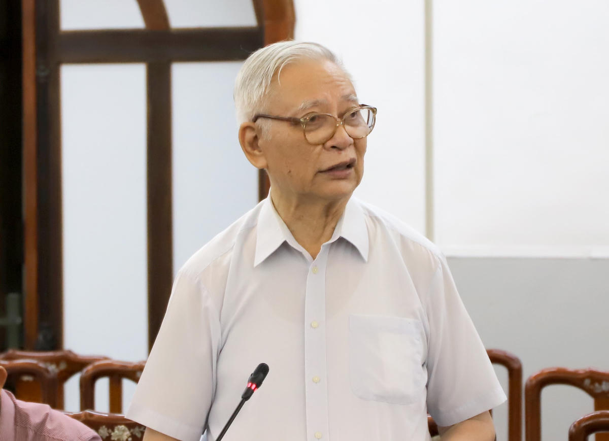 PGS.TS Trần Hậu, nguyên Giám đốc Trung tâm công tác lý luận UBTƯ MTTQ Việt Nam phát biểu.