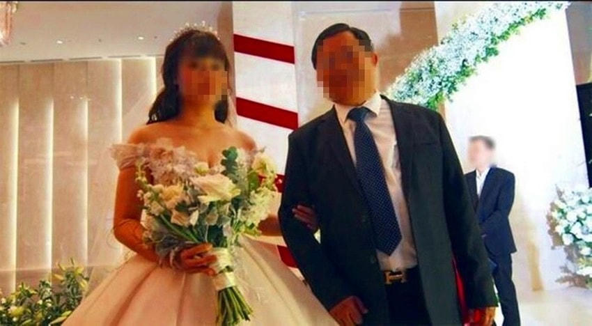 Hình ảnh được cho là NTVA thuê người đóng vai bố làm đám cưới tiền tỷ giả mạo ở Hà Nội.