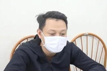 Phạm Văn Quyền tại cơ quan Công an.