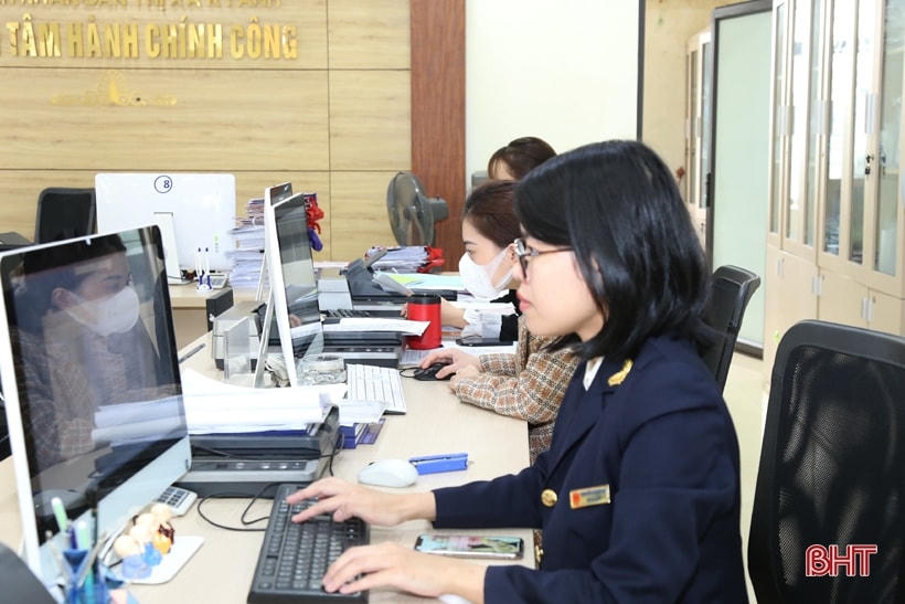 Hà Tĩnh đang nỗ lực đẩy mạnh công tác cải cách thủ tục hành chính. Nguồn ảnh: BaoHatinh.