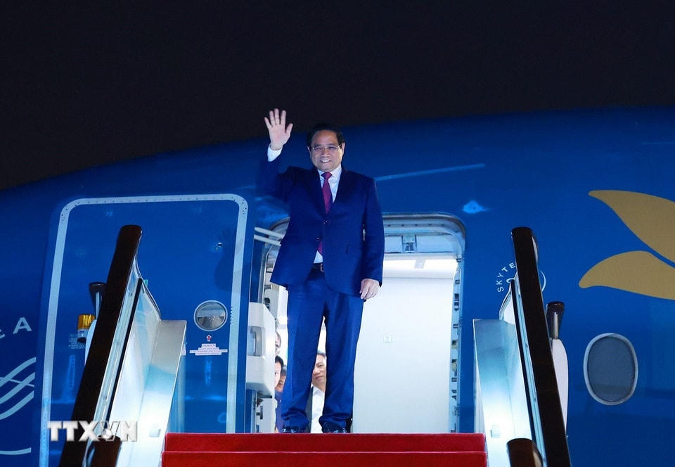Thủ tướng Phạm Minh Chính đến Thiên Tân, bắt đầu chuyến tham dự Hội nghị Thượng đỉnh Tổ chức Hợp tác Thượng Hải (SCO) 2025. (Ảnh: Dương Giang/TTXVN)