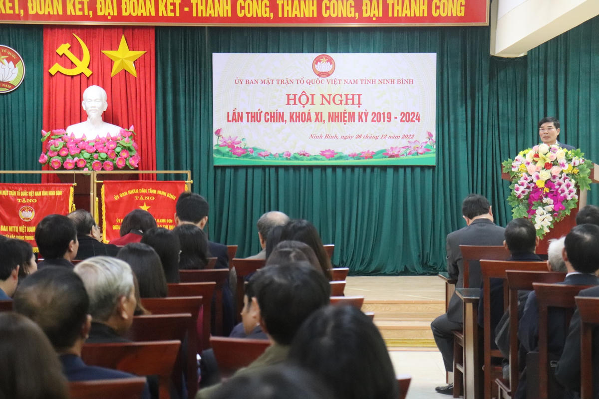 Toàn cảnh hội nghị.