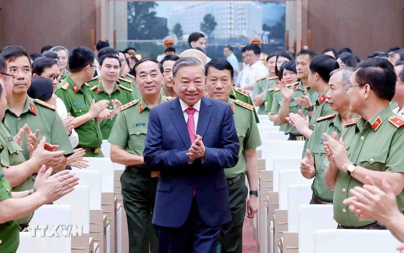 Tổng Bí thư Tô Lâm dự Hội nghị tổng kết 10 năm thực hiện Chỉ thị số 05-CT/TW của Bộ Chính trị tại Bộ Công an. (Ảnh: Phạm Kiên/TTXVN)