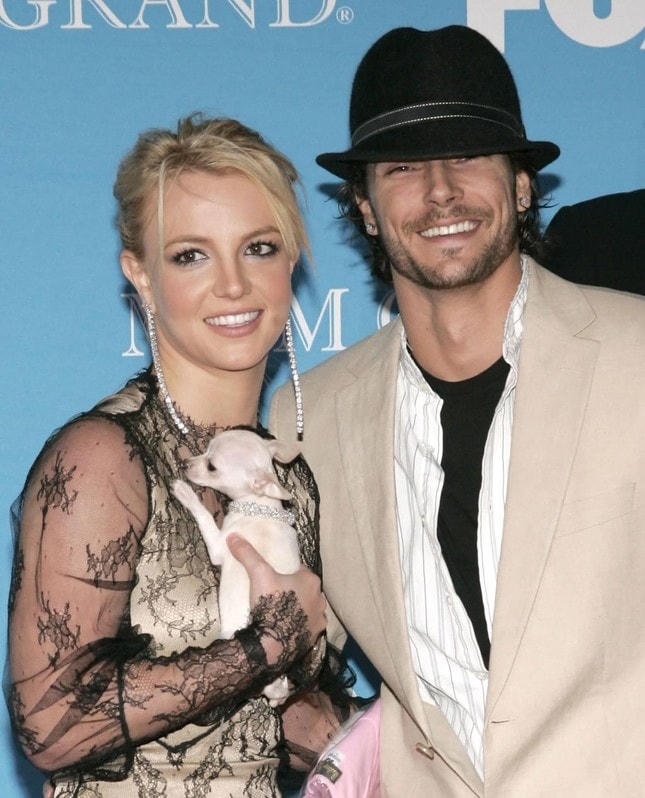 Britney và Kevin Federline thủa còn mặn nồng.