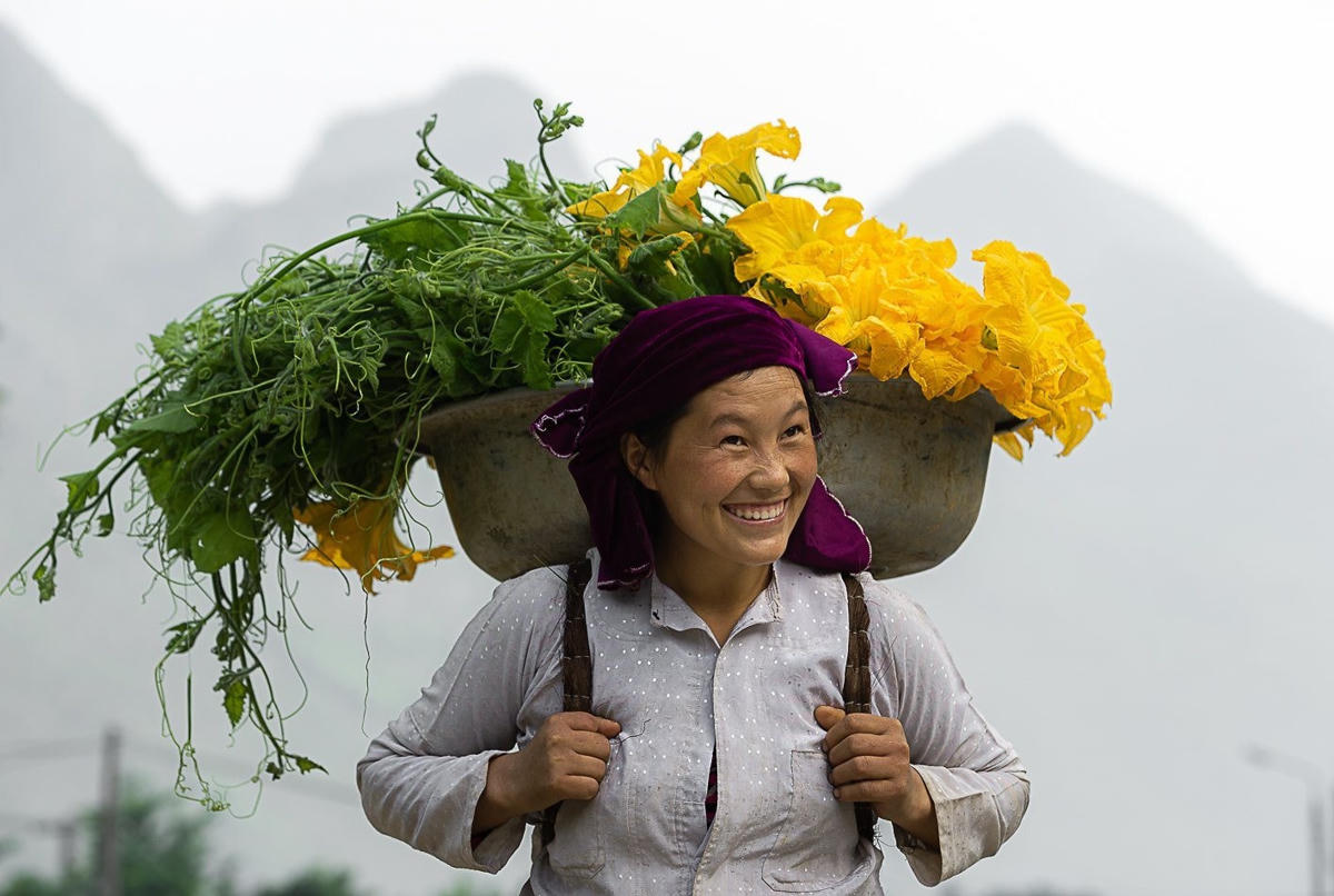 Tác phẩm trong triển lãm ảnh “Chợ trên Đá” của nghệ sĩ nhiếp ảnh Trần Cao Bảo Long.