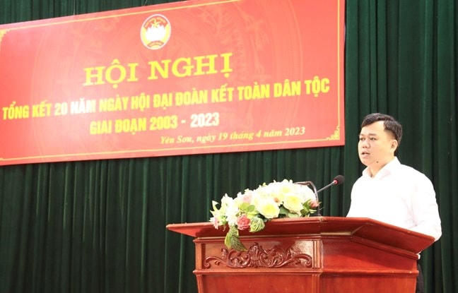 Ông Đỗ Hùng Đức, Phó Bí thư Thường trực Huyện ủy Yên Sơn phát biểu tại Hội nghị.