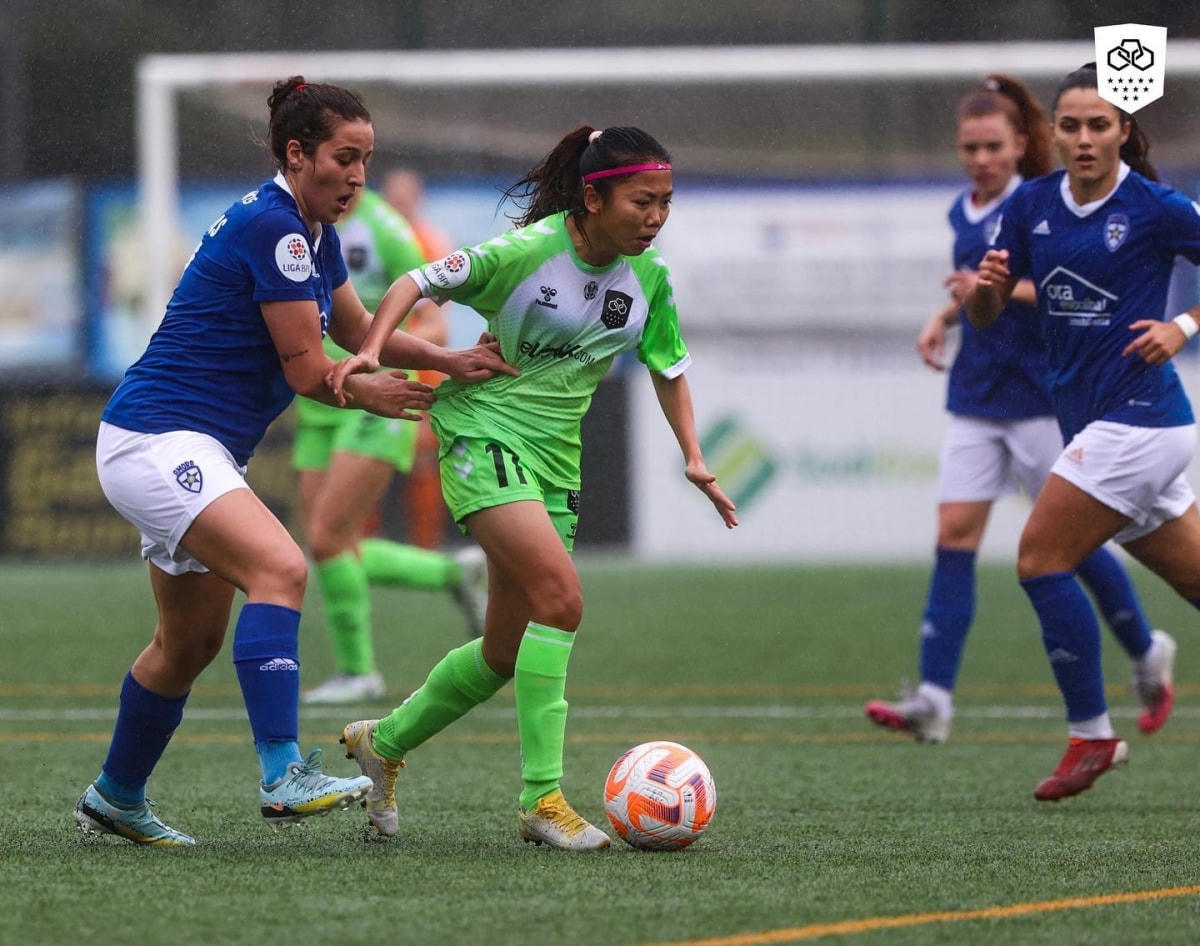 Huỳnh Như thi đấu ấn tượng trong trận thắng Amora 4-0. Ảnh: Lank FC.