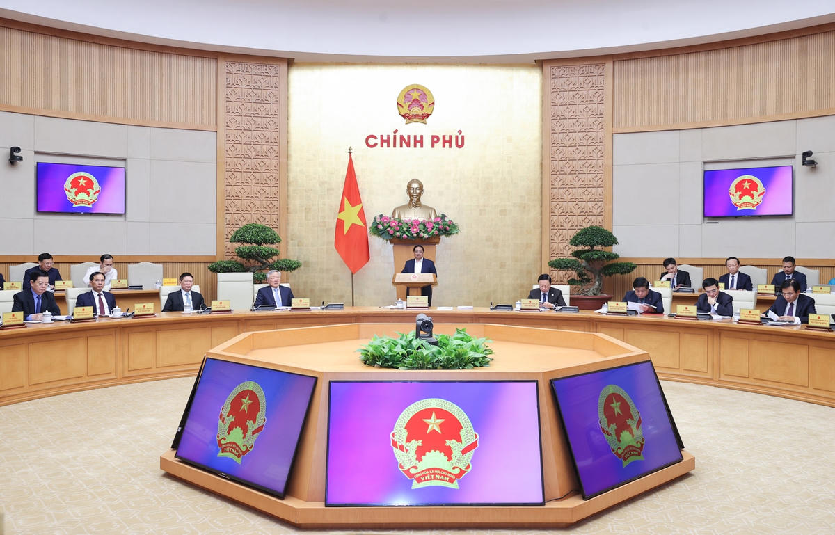 Thủ tướng: 'Làm ngày làm đêm, làm thêm ngày nghỉ' để hoàn thành công việc- Ảnh 2.