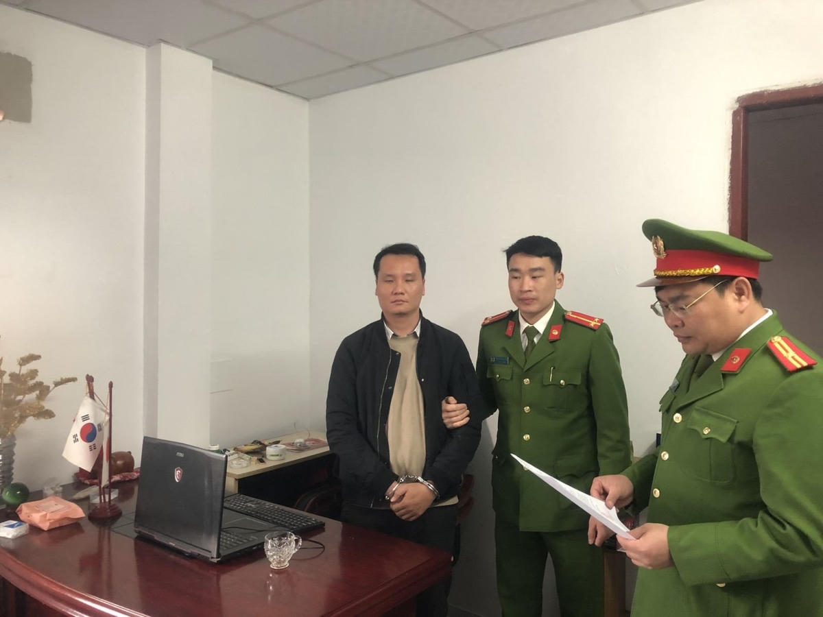 anh-luc-ngan.jpg