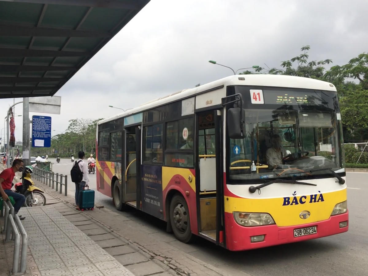 Sở GTVT Hà Nội đề xuất 2 phương án xử lý sau khi Công ty Bắc Hà bỏ loạt tuyến buýt.