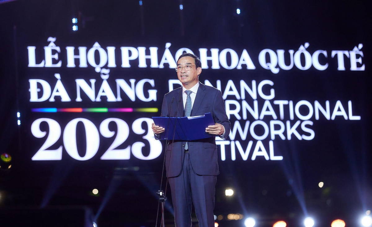 Khai mạc Lễ hội Pháo hoa Quốc tế Đà Nẵng 2023 - ấn tượng từ sân khấu đến pháo hoa