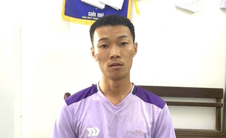 Võ Minh Đức tại cơ quan công an. Ảnh: Công an Đà Nẵng.