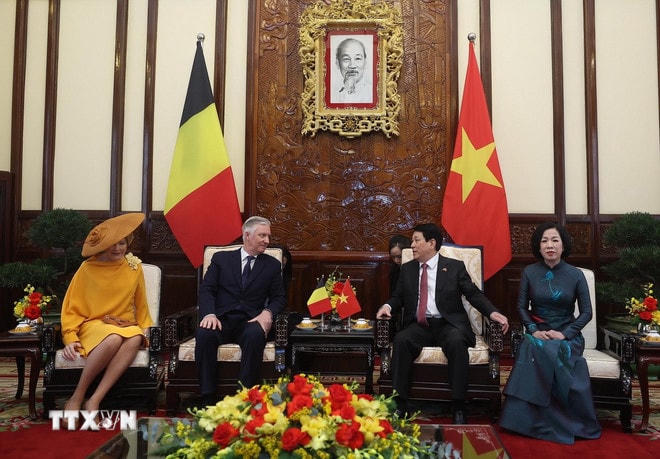 ttxvn-chu-tich-nuoc-hoi-kien-nha-vua-bi-3.jpg