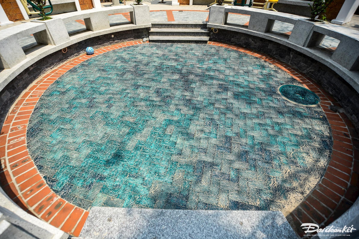 Theo tìm giếng làng ở tổ dân phố 3C (ngõ 67 Văn Cao) xưa thuộc trại Thái Hóa, trước đây, giếng làng khá lớn, đủ cho vài chục người dân lấy nước sử dụng. 