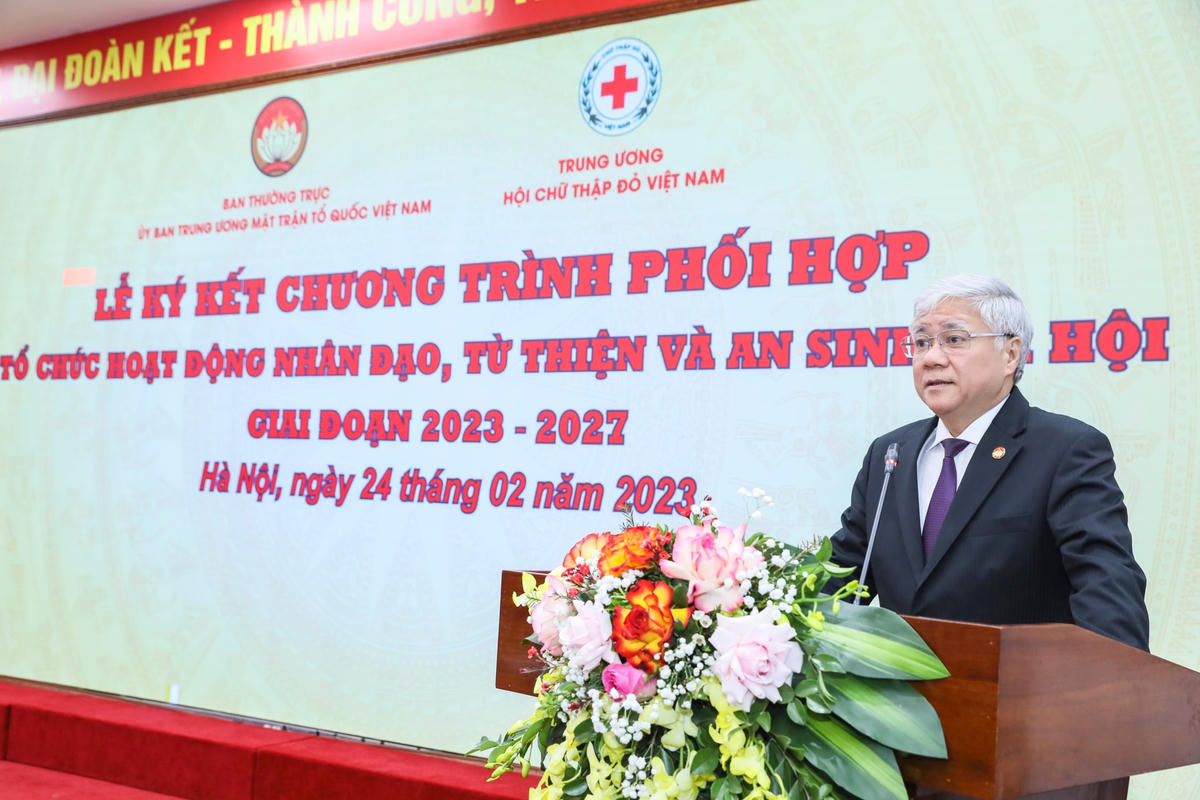 Chủ tịch Đỗ Văn Chiến phát biểu tại buổi lễ.