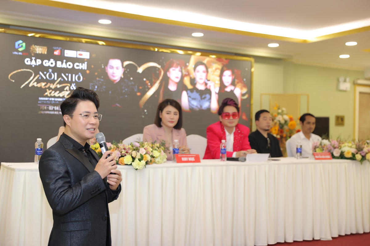 Họp báo thông tin về liveshow "Nỗi nhớ và Thanh Xuân".