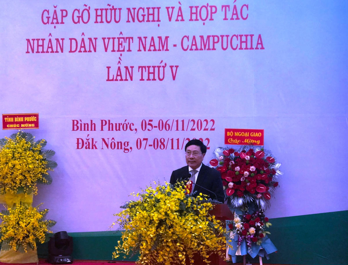 Phó Thủ tướng Chính phủ Phạm Bình Minh phát biểu tại buổi lễ. 