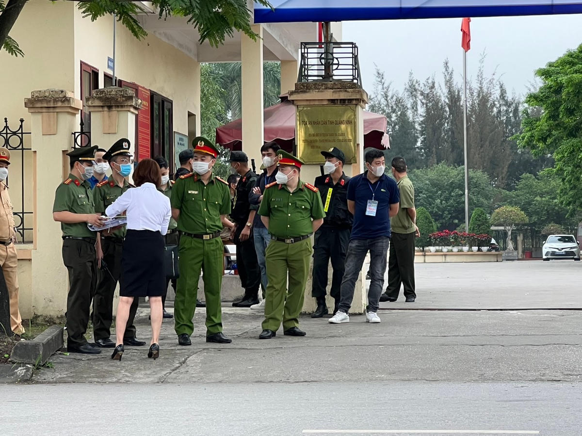 Công tác đảm bảo an ninh phiên tòa được tiến hành chặt chẽ.