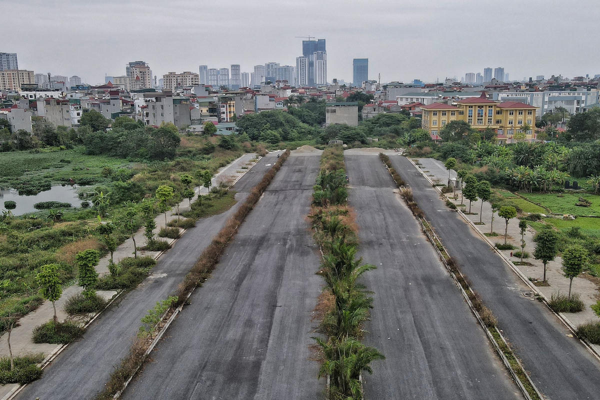 Theo Sở GTVT Hà Nội, hiện trạng công tác đầu tư hoàn thiện theo quy hoạch trên tổng số 33,18 km, hiện nay có 6,04 km đã được đầu tư hoàn thiện theo quy hoạch; còn  9,04 km đang có dự án nghiên cứu để đầu tư xây dựng (đang triển khai dự án đầu tư và lập đề xuất dự án đầu tư); 18,10 km chưa có dự án nghiên cứu đầu tư.