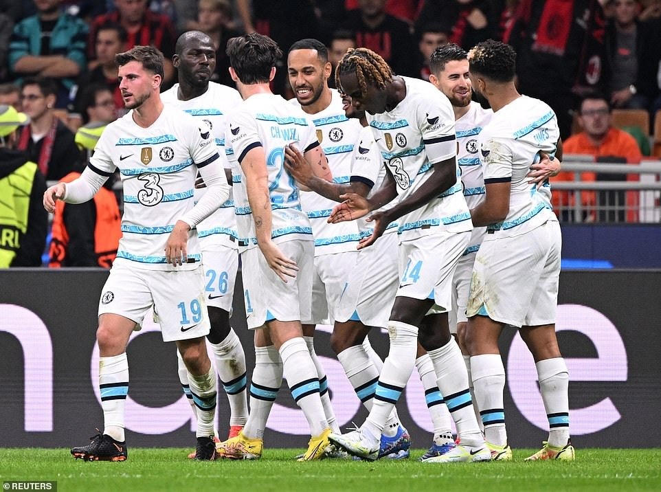 Chelsea thắng 2-0 trước AC Milan (ảnh: Reuters).