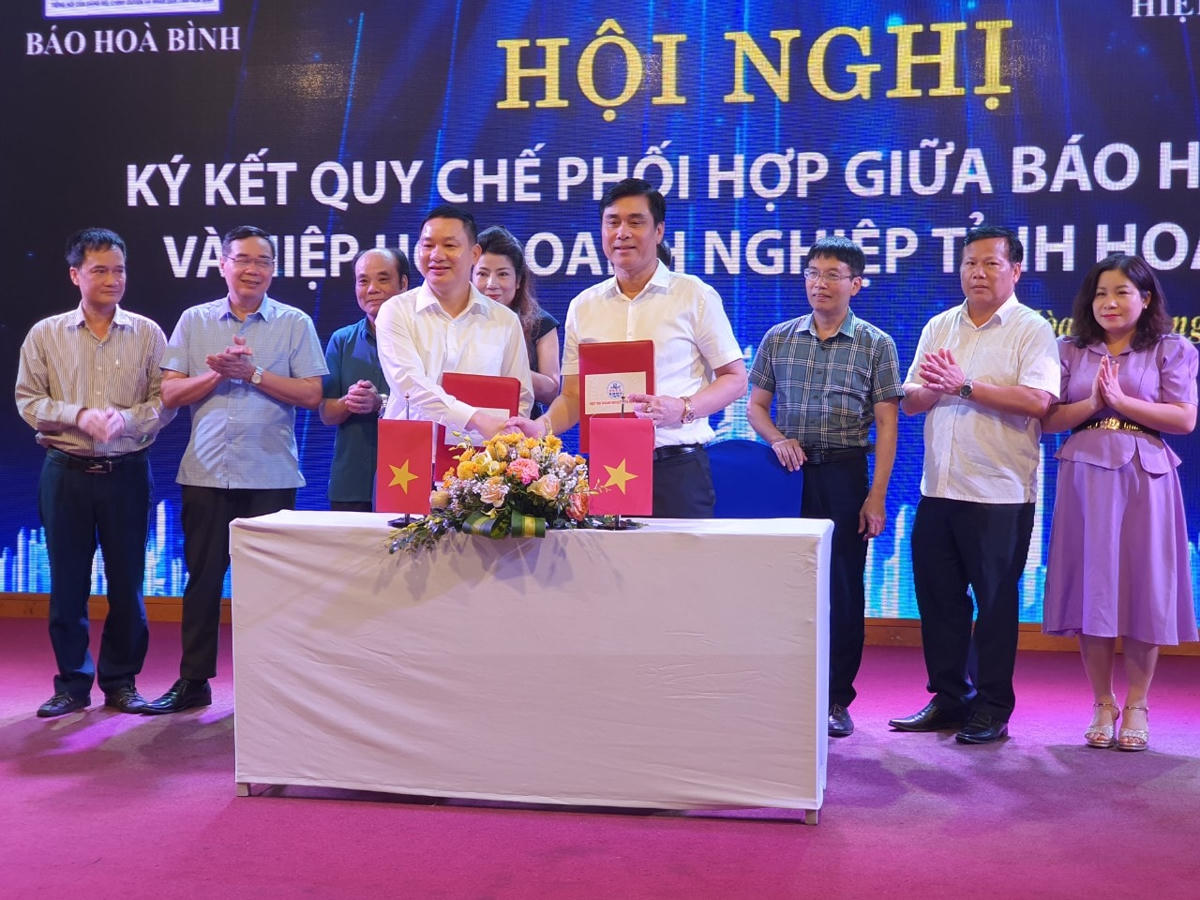 Báo Hòa Bình đã phối hợp với Hiệp hội Doanh nghiệp tỉnh ban hành Quy chế phối hợp về công tác tuyên truyền giai đoạn 2023- 2028.