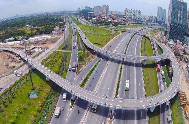 Tính đến tháng 8/2022 mới có 27/56 dự án đã phê duyệt dự án đầu tư công giai đoạn 2021 - 2025. Ảnh minh họa.