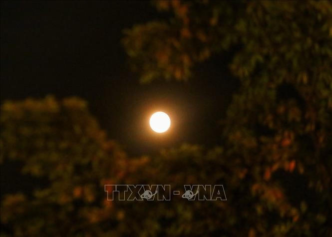 Ngắm nguyệt thực toàn phần cuối cùng của năm 2022