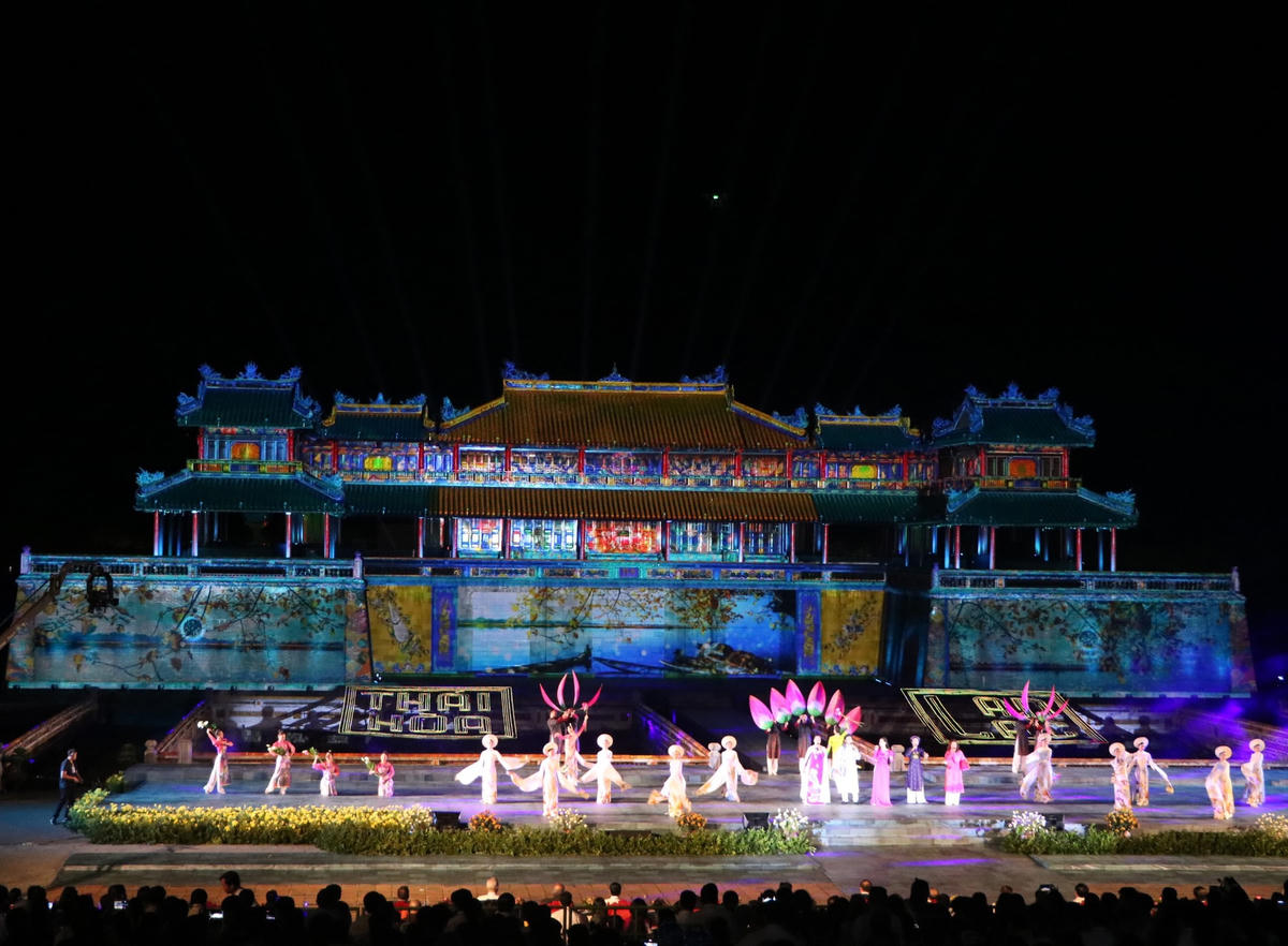 Tuần lễ Festival Huế 2022 chính thức khai màn vào tối 25/6.