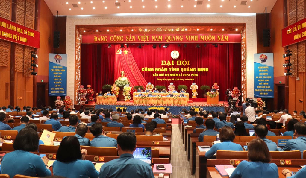 Đại hội Công đoàn tỉnh Quảng Ninh lần thứ XIV, nhiệm kỳ 2023-2028 khai mạc tại TP Hạ Long. Ảnh: Thu Chung.