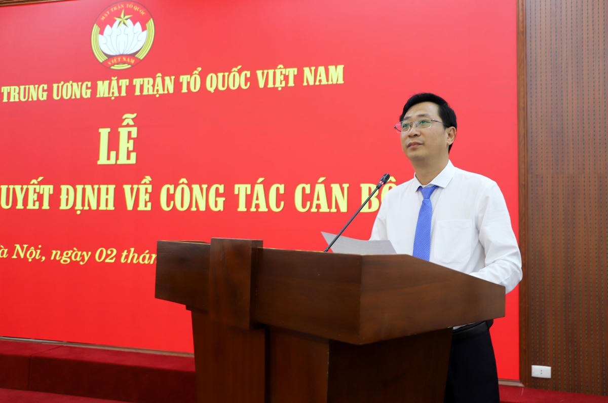 Tân Trưởng Ban Phong trào UBTƯ MTTQ Việt Nam Cao Xuân Thạo phát biểu nhận nhiệm vụ mới.