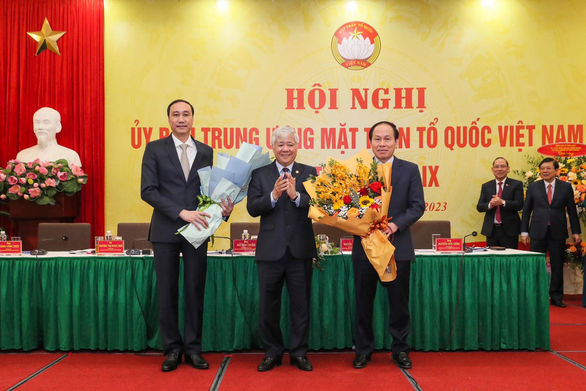Hội nghị UBTƯ Mặt trận Tổ quốc Việt Nam lần thứ 8